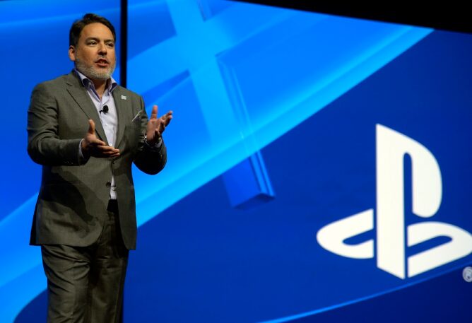 CEO diz que o PS4 entrou na fase final do seu ciclo de vida