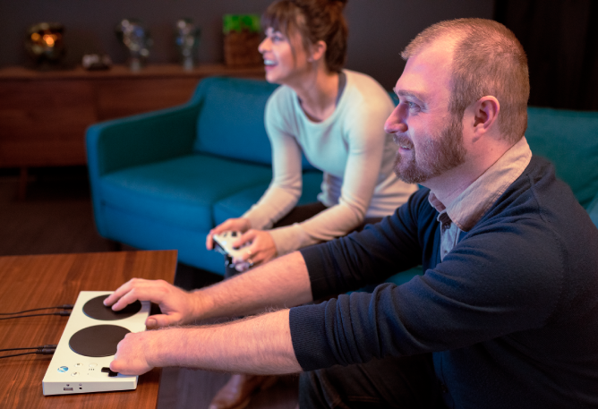Xbox: Lançado novo controle adaptado para jogadores com mobilidade limitada