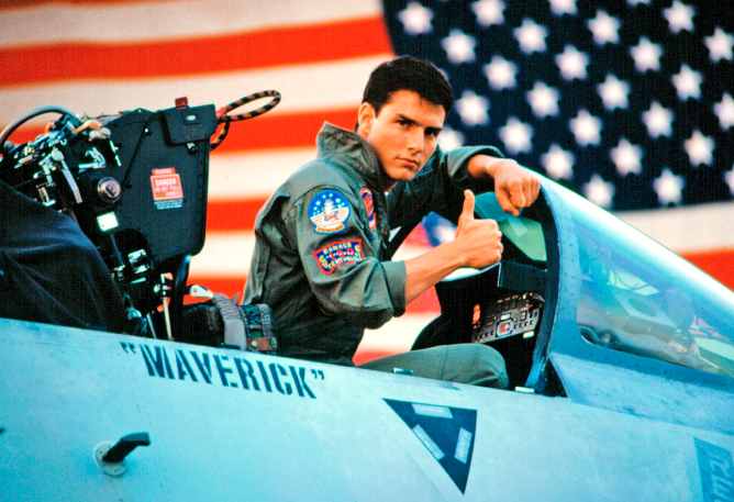 Top Gun 2: Tom Cruise revela início das filmagens com foto do set