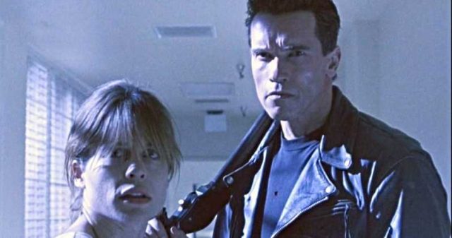 Exterminador do Futuro: Schwarzenegger e Linda Hamilton se reúnem em nova foto
