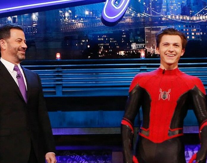 Tom Holland em homem-aranha de volta ao lar