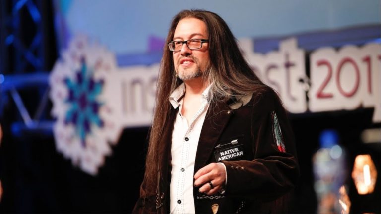 BGS: John Romero, game designer de DOOM participará do evento
