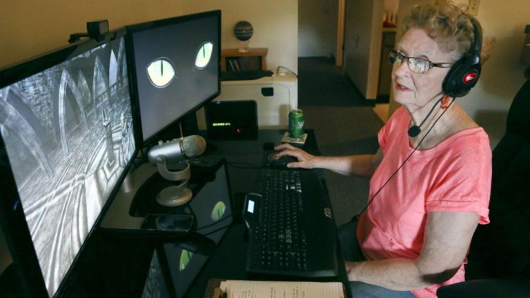 Vovó Skyrim: Gamer de 82 anos diminui streams devido trolls da internet