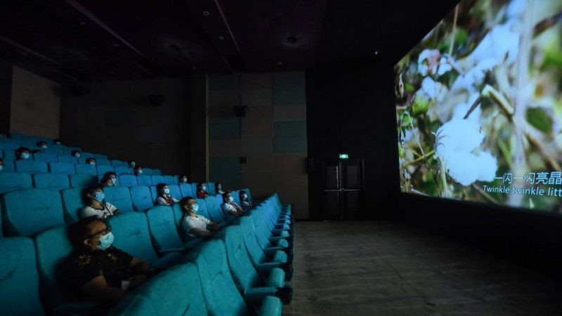 Reabertura dos cinemas chineses: Por que Hollywood depende da China?