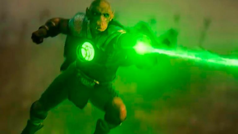 Yalan Gur: Conheça o Lanterna Verde visto no Snyder’s Cut